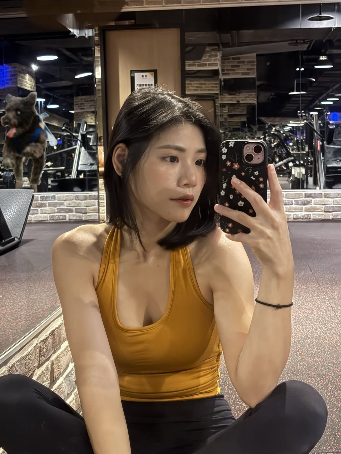 正妹 12