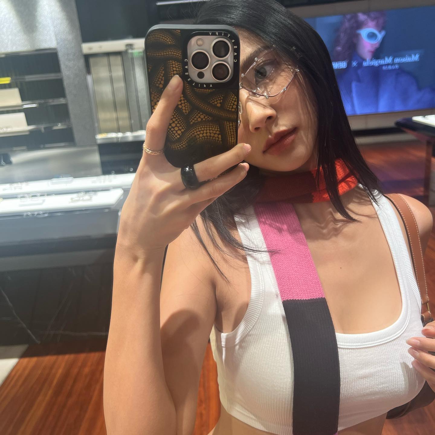 正妹 9