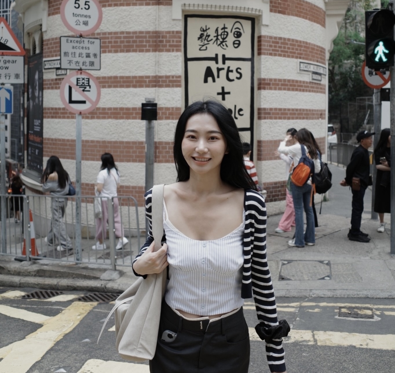 正妹 4