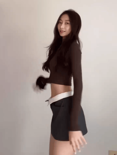 正妹 12