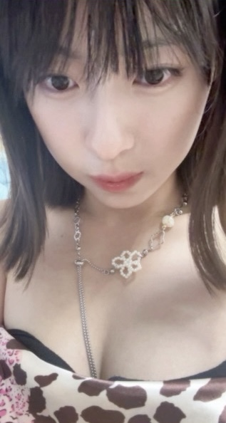 正妹 11