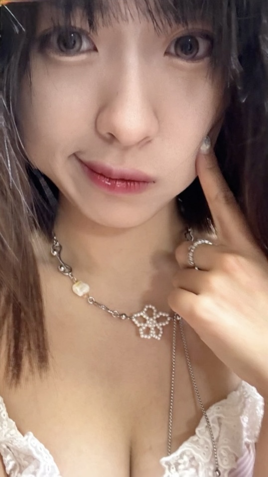正妹 20
