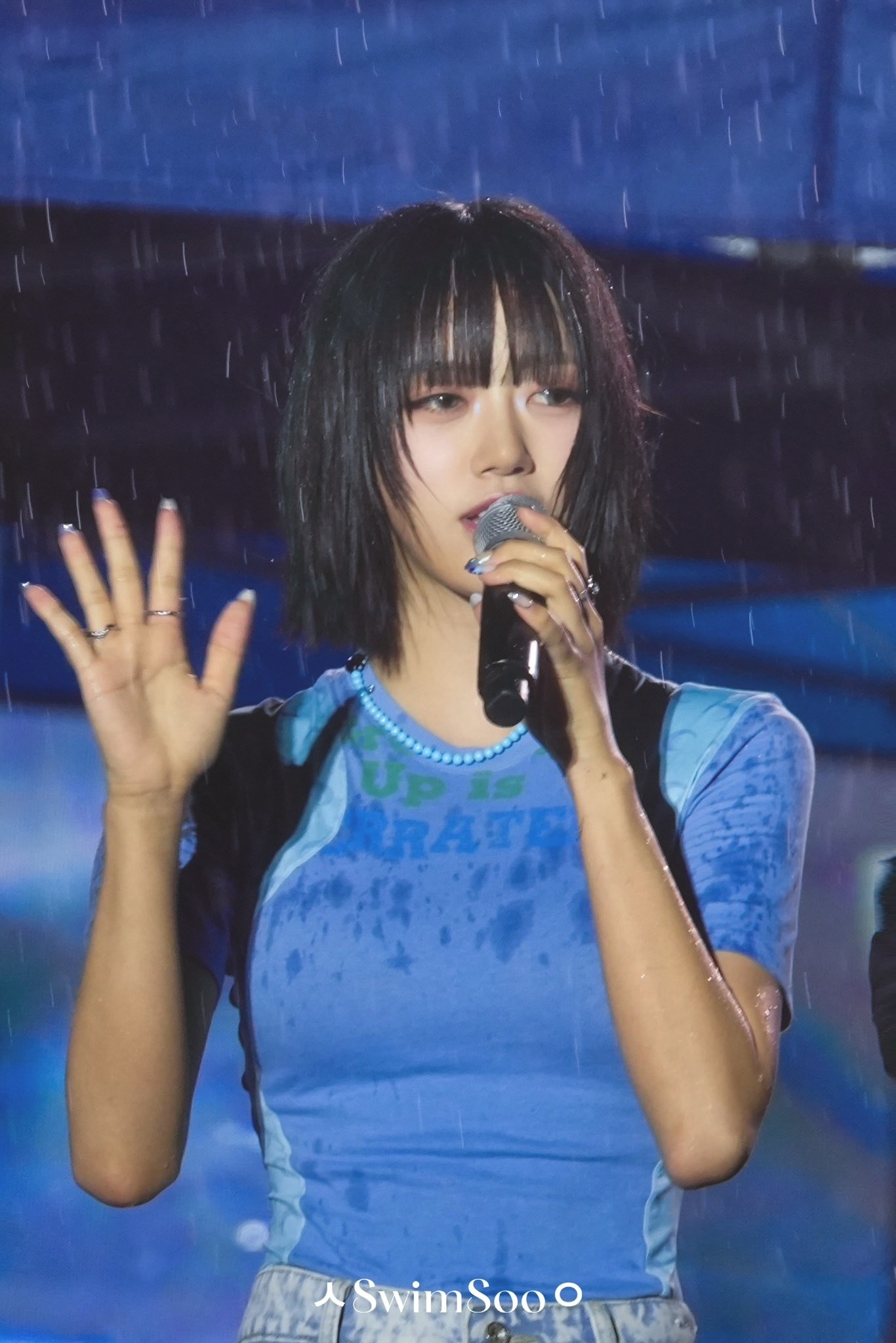 正妹 4