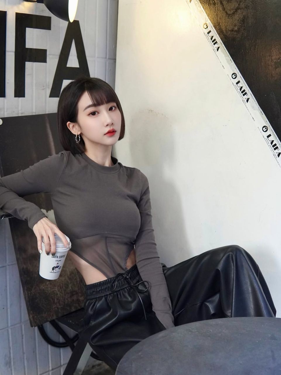 正妹 3