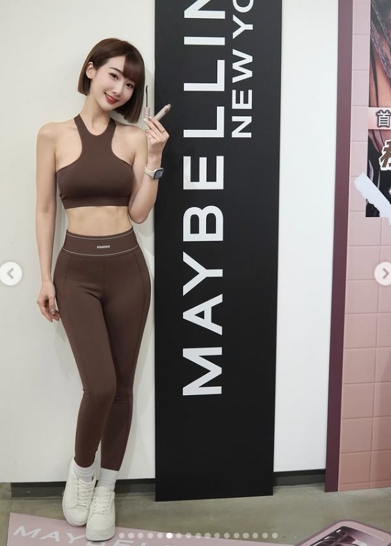 正妹 10