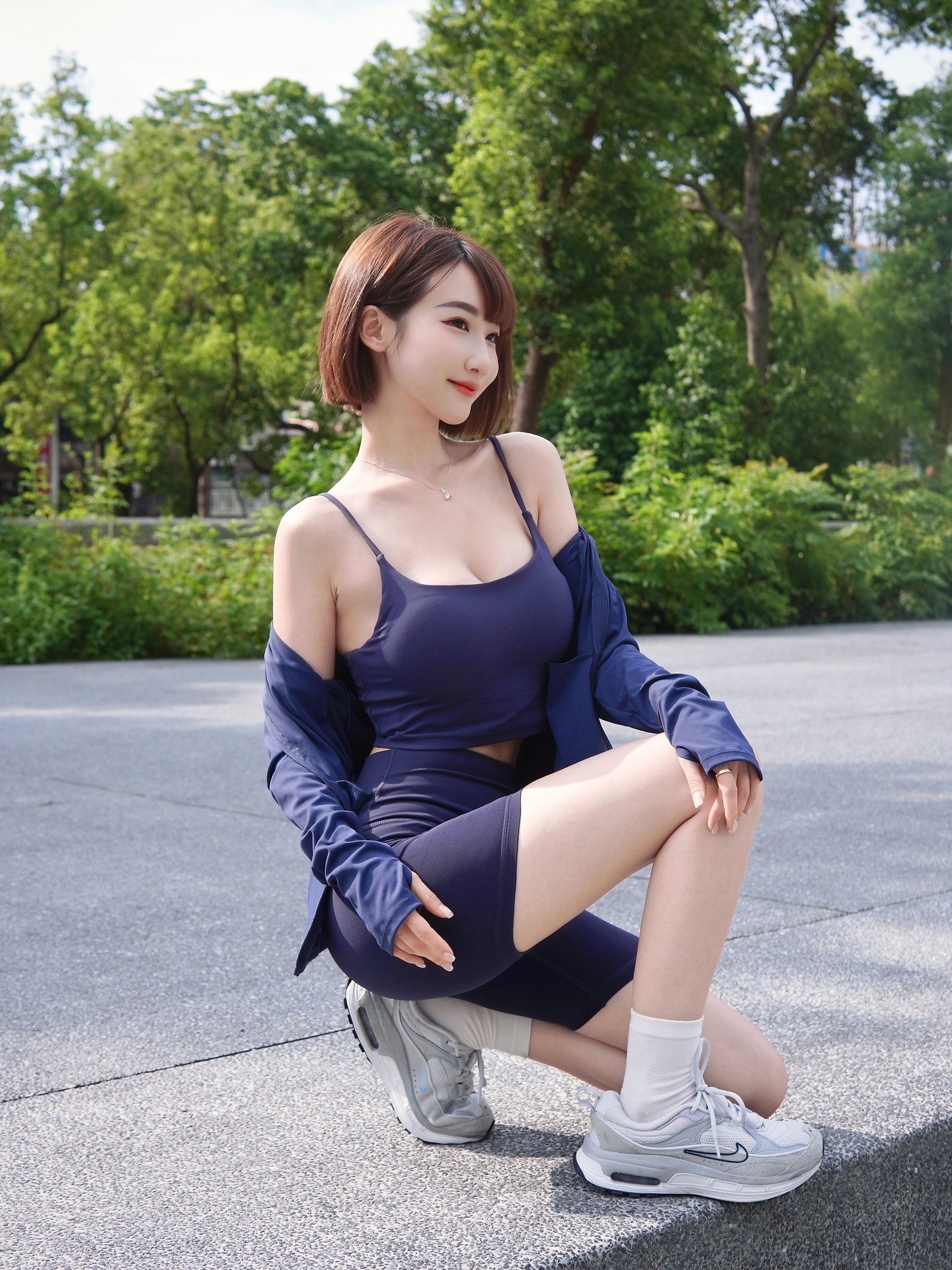 正妹 15