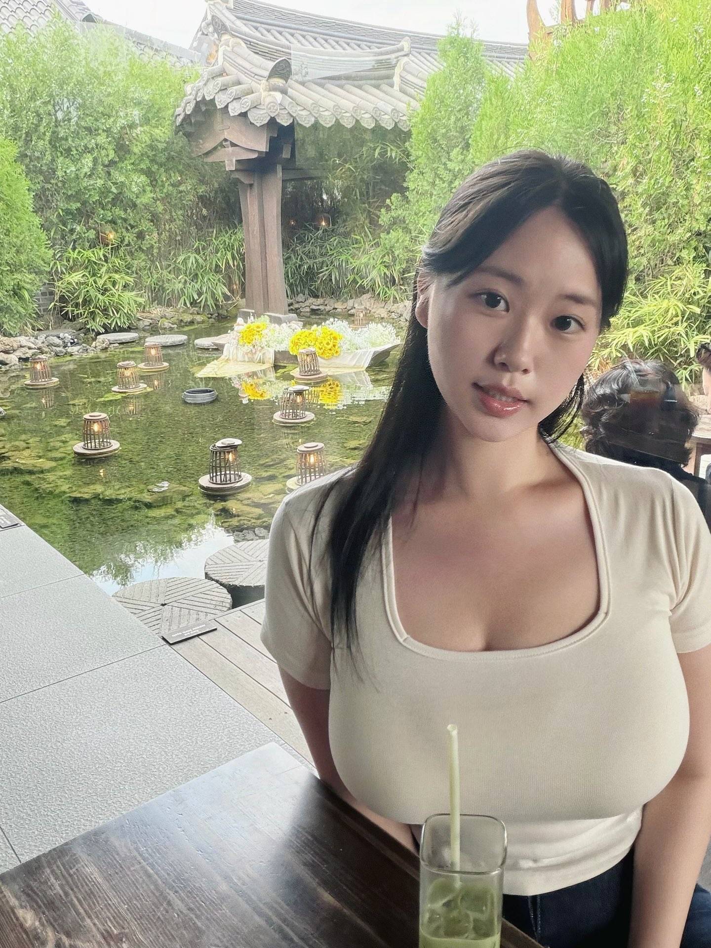 正妹 4