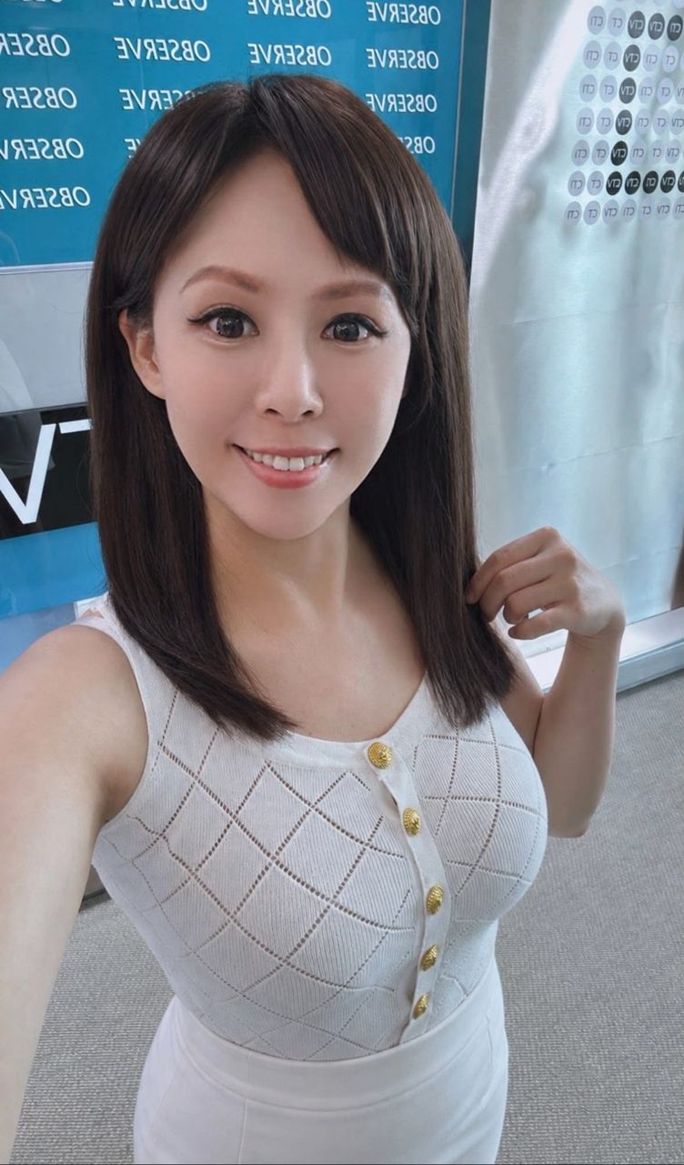 正妹 9
