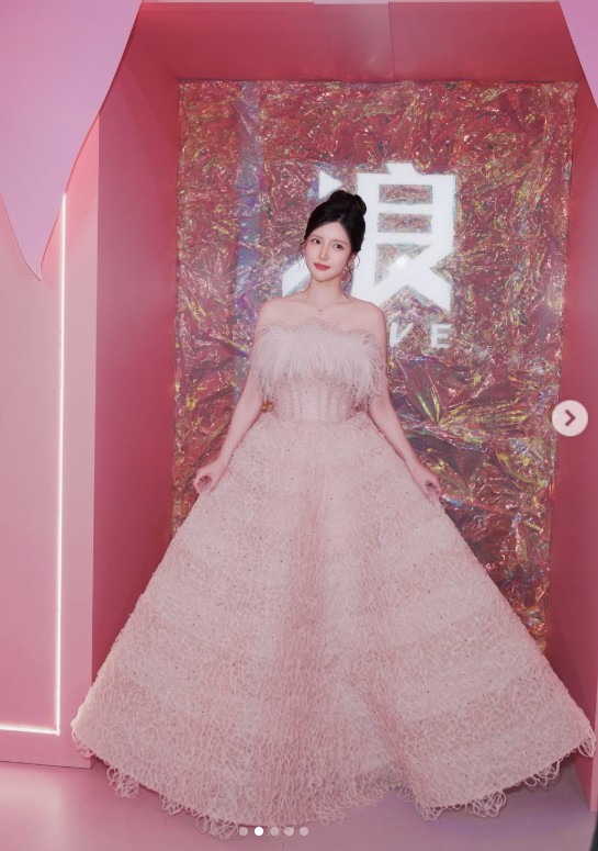 正妹 2
