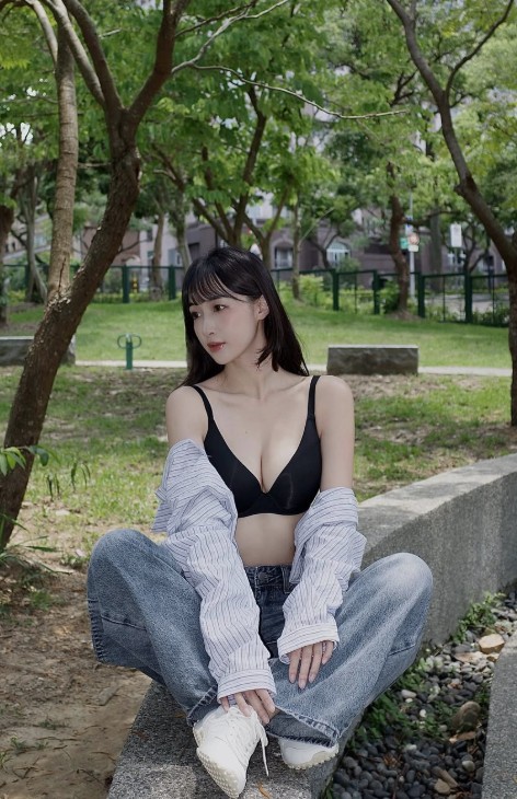 正妹 9