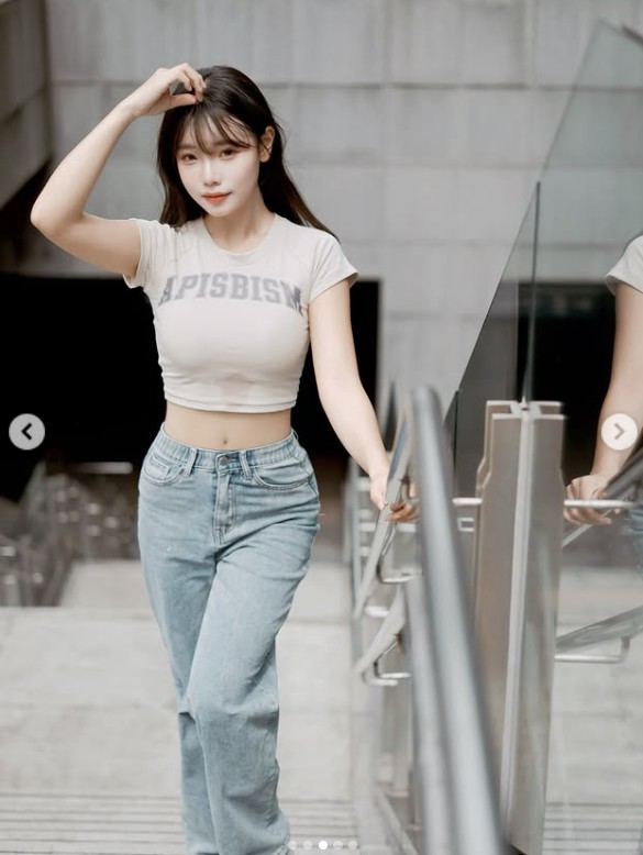 正妹 15