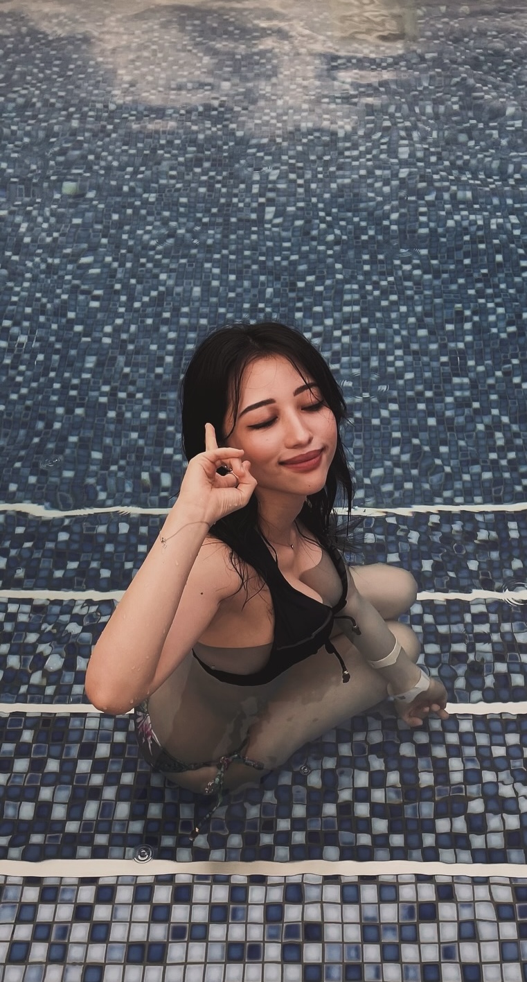 [正妹] 玩樂團的女孩-米澤茜 封面圖