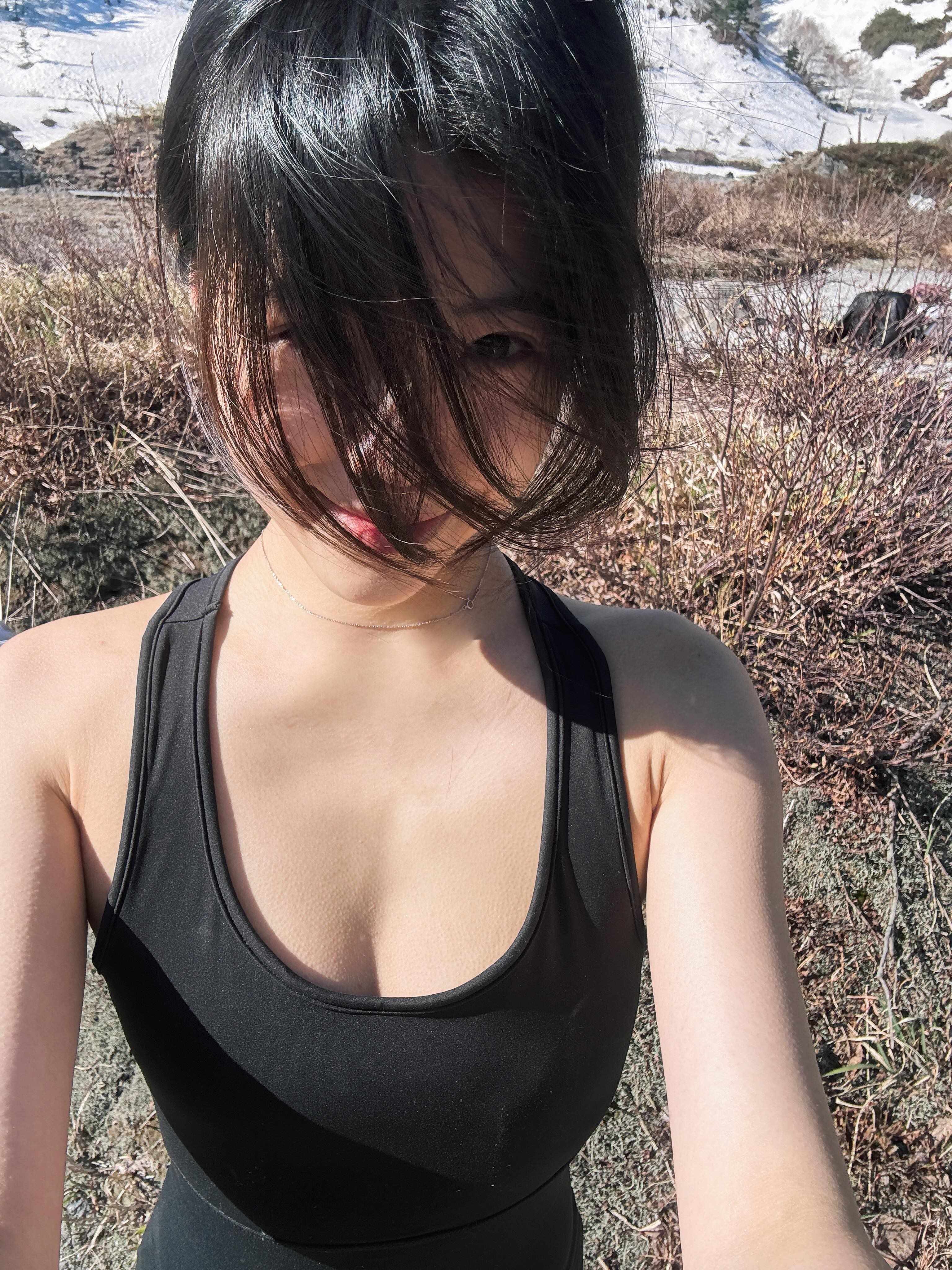 正妹 16