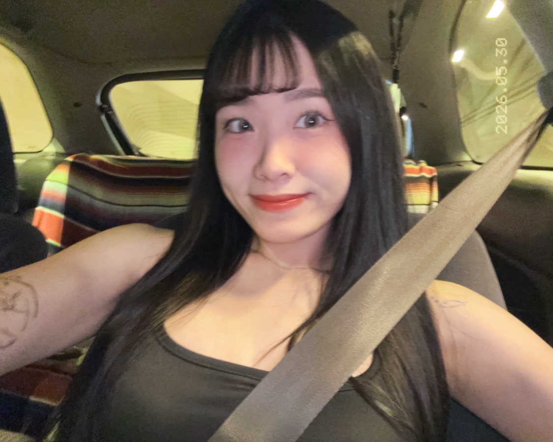 [正妹] Molly Liao 封面圖