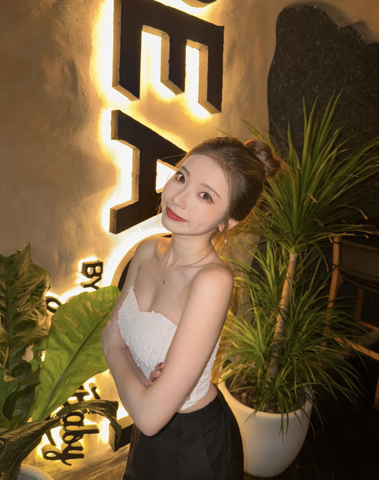 正妹 2