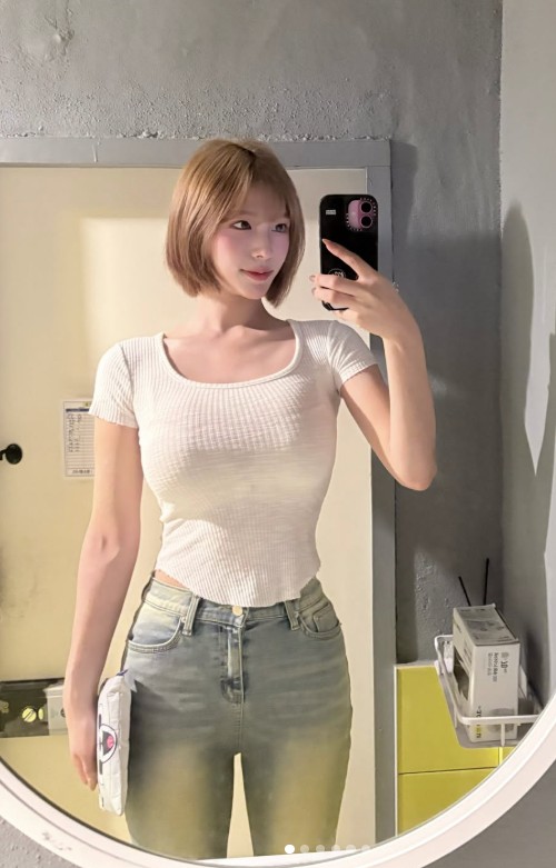 正妹 2