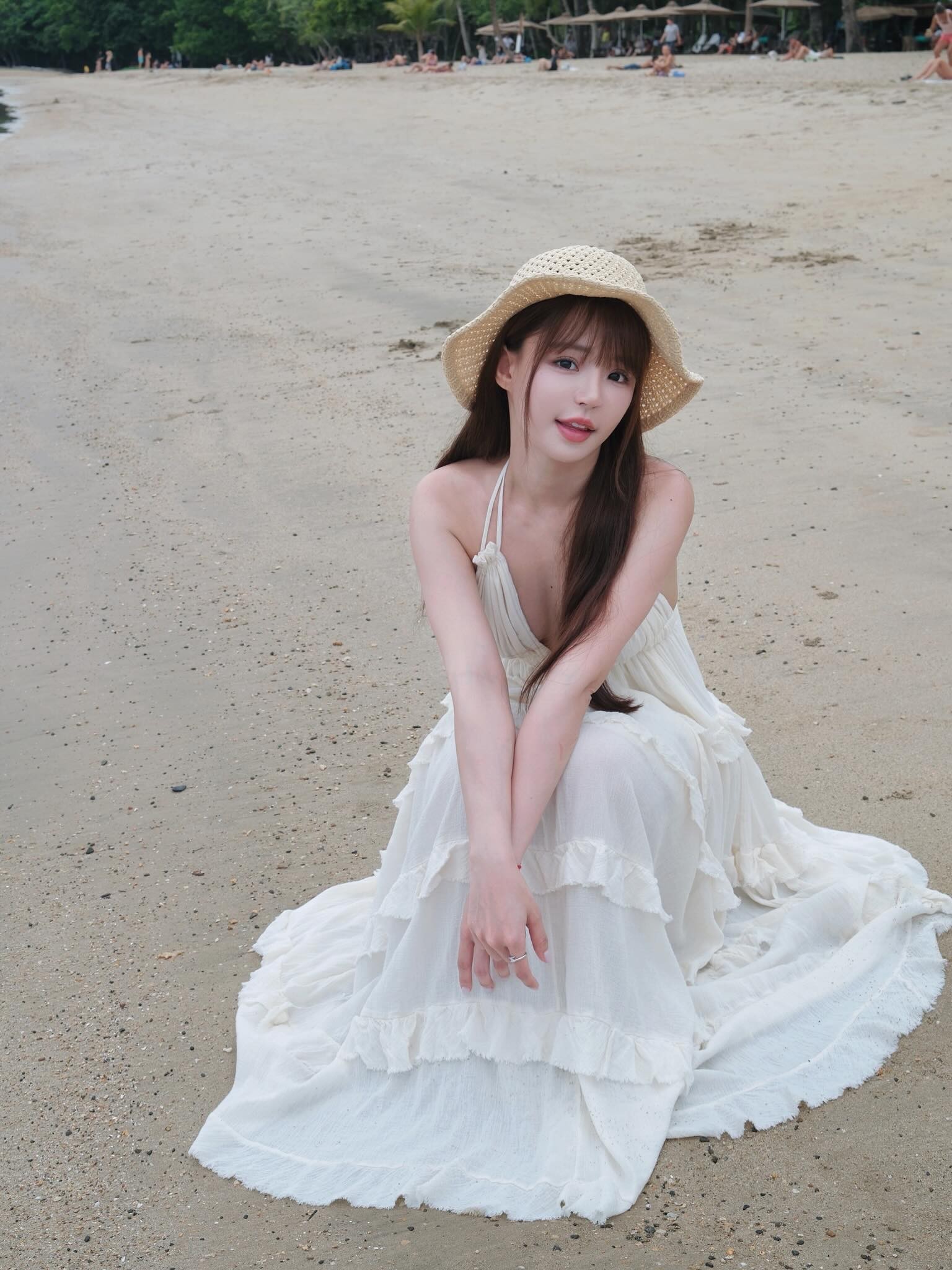 正妹 12