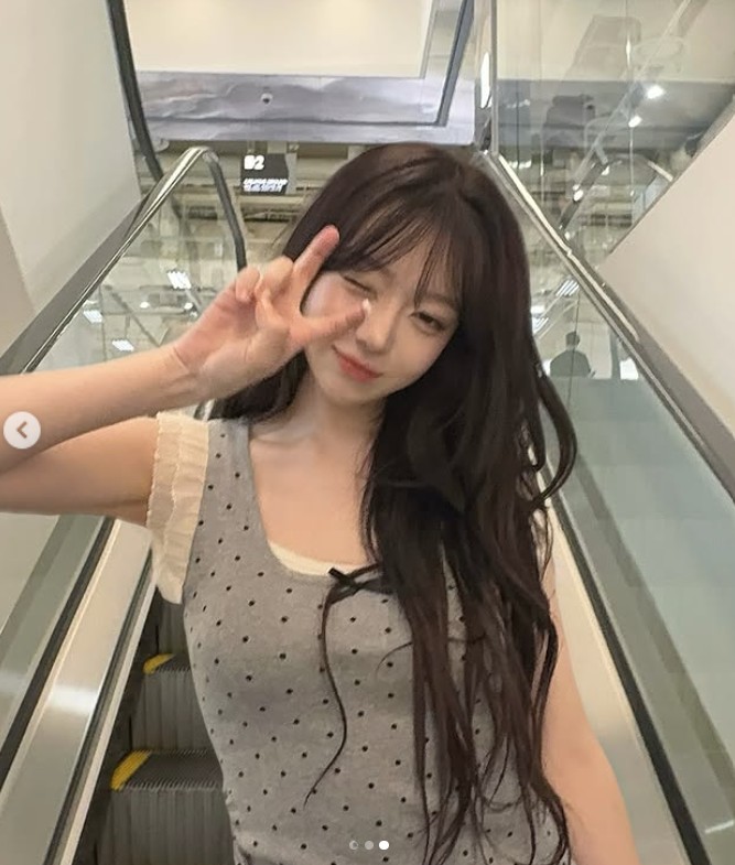 正妹 4