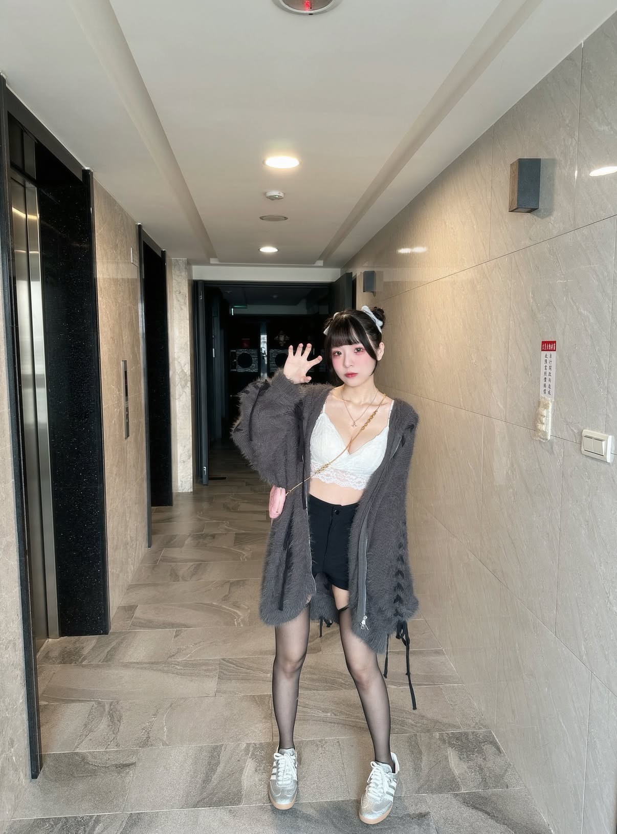 正妹 4