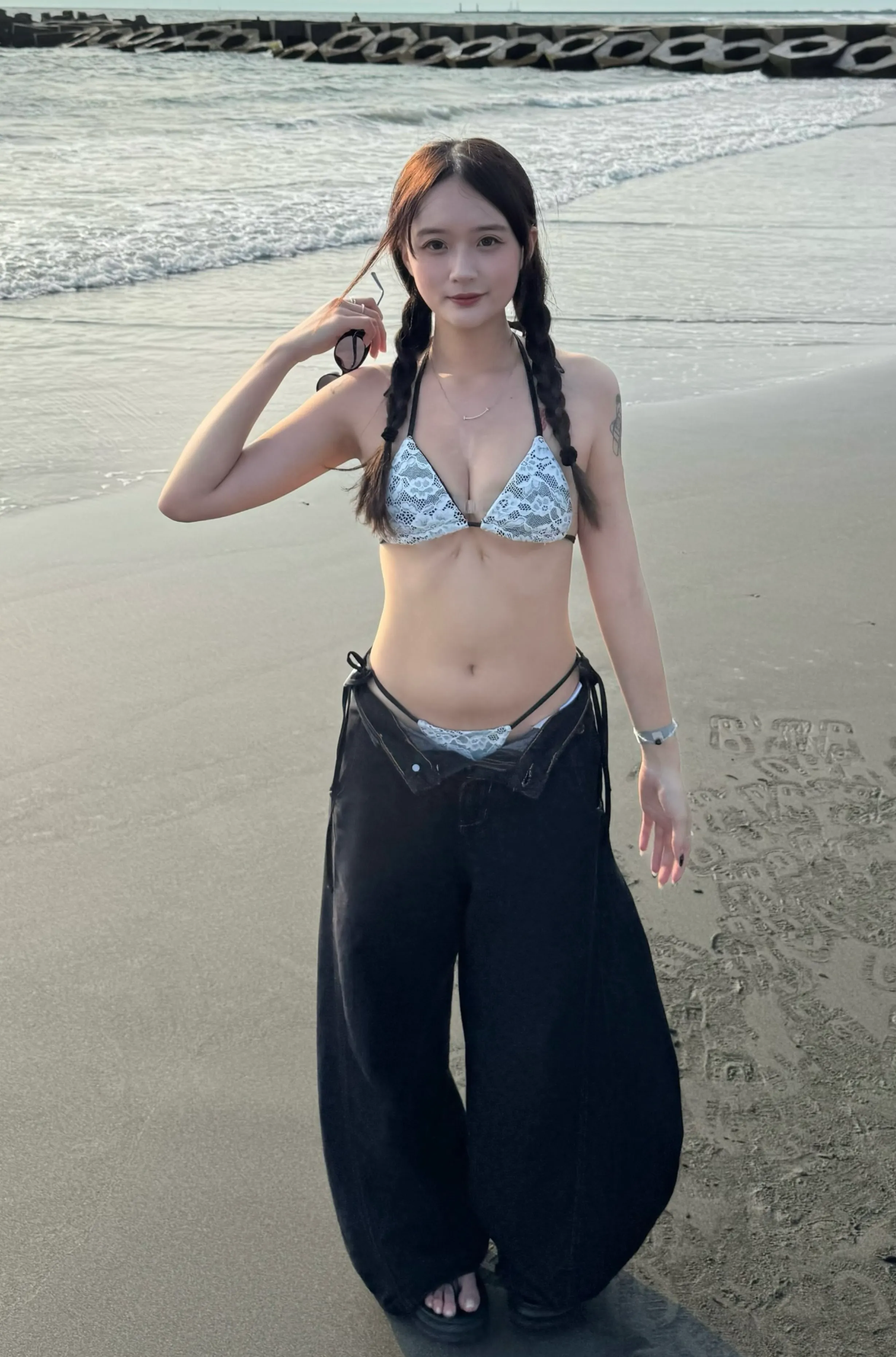 正妹 19