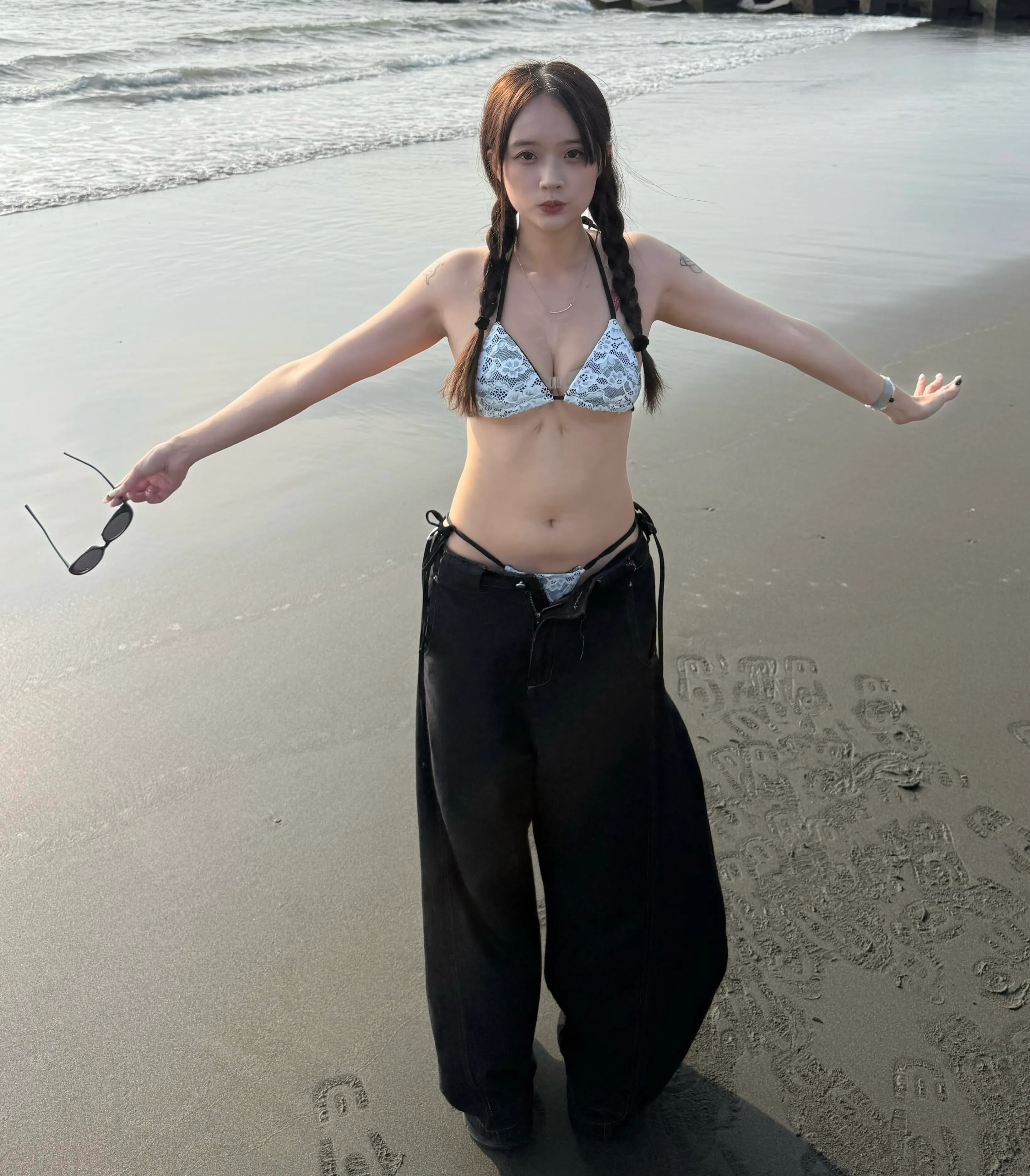 正妹 20