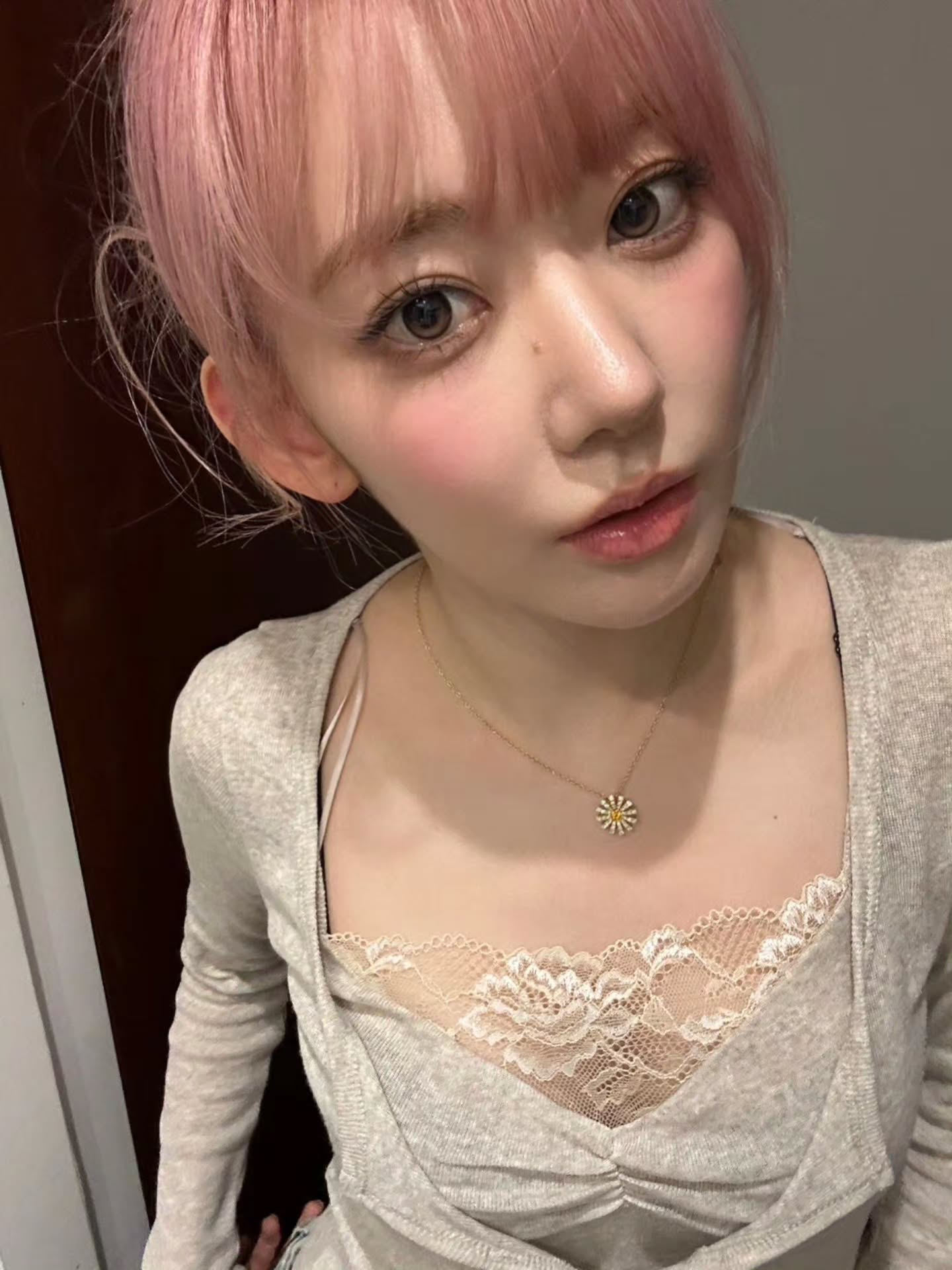 正妹 17