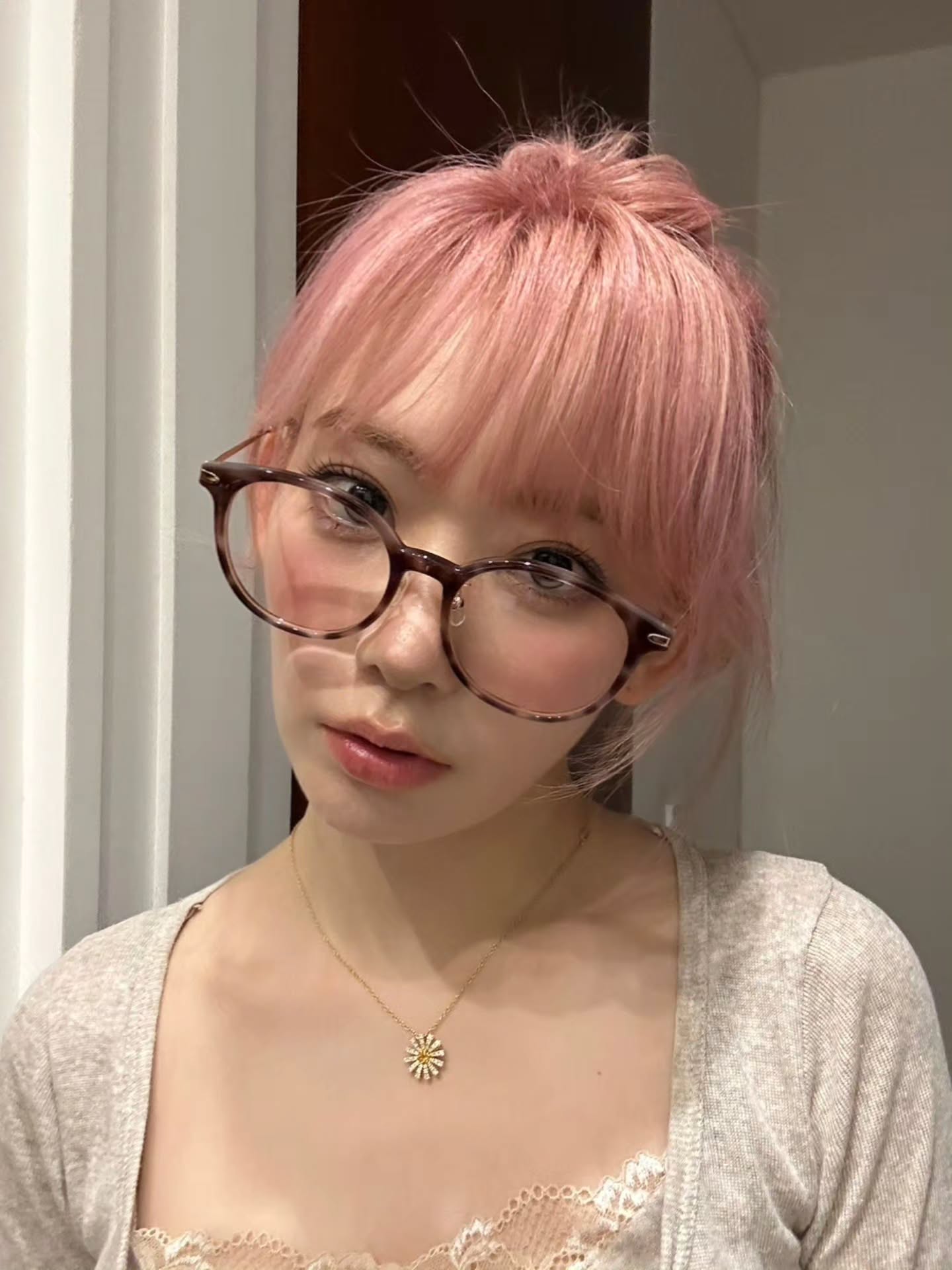 正妹 18